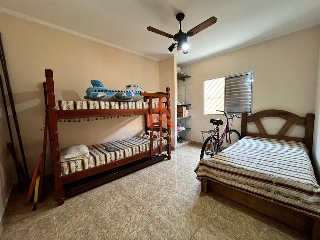 Casa em Praia Grande, no bairro Flórida