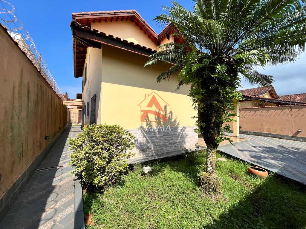 Casa em Praia Grande, no bairro Flórida