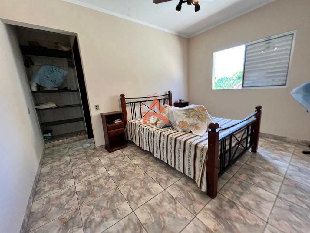 Casa em Praia Grande, no bairro Flórida