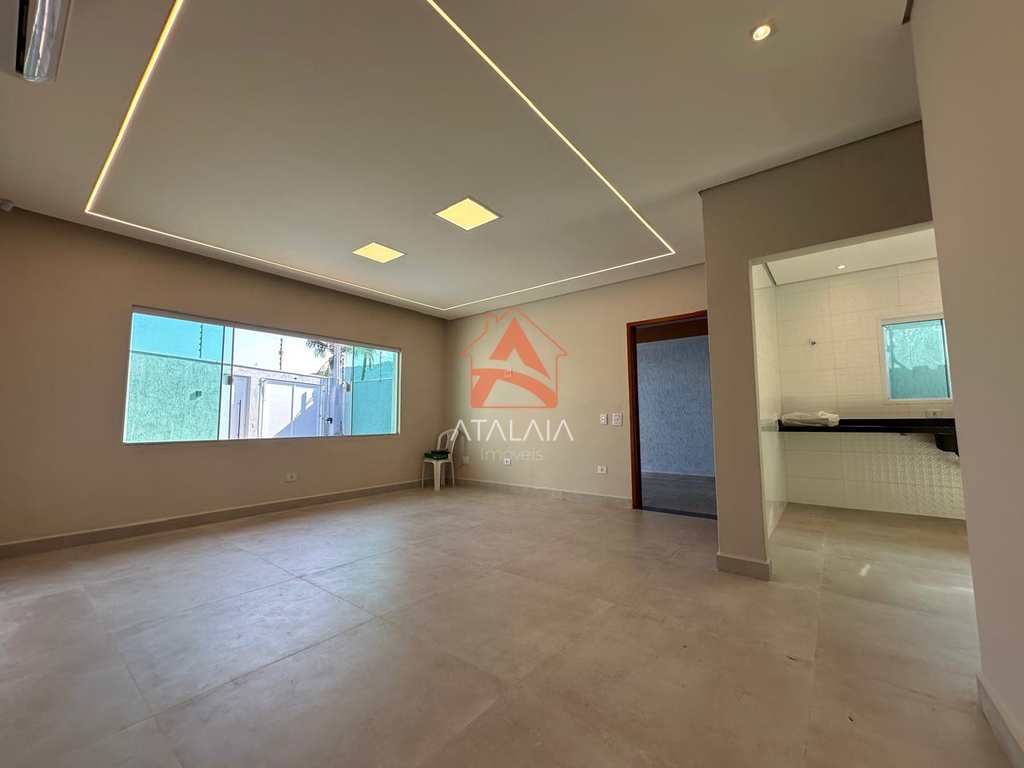 Casa em Praia Grande, no bairro Solemar