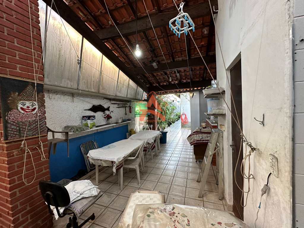 Casa em Praia Grande, no bairro Real