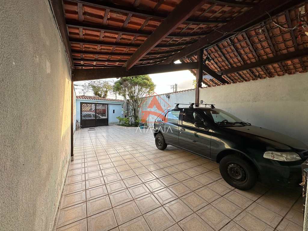 Casa em Praia Grande, no bairro Real