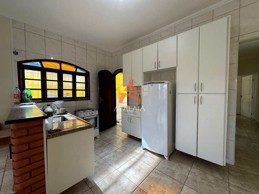 Casa em Praia Grande, no bairro Caiçara