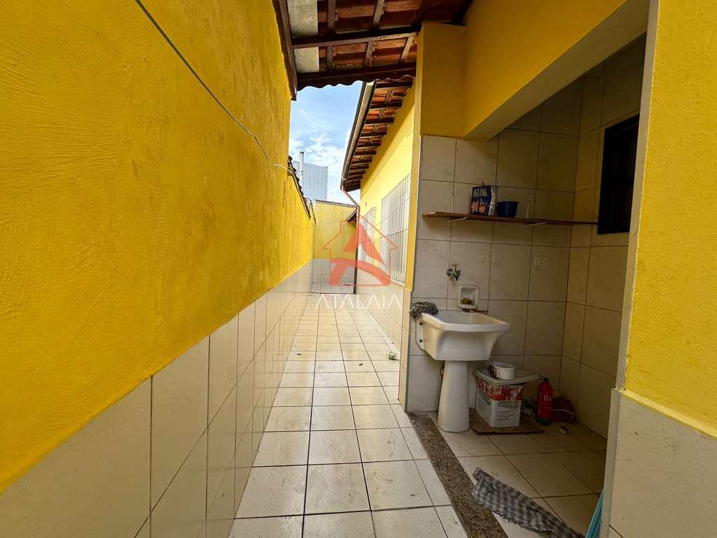 Casa em Praia Grande, no bairro Caiçara
