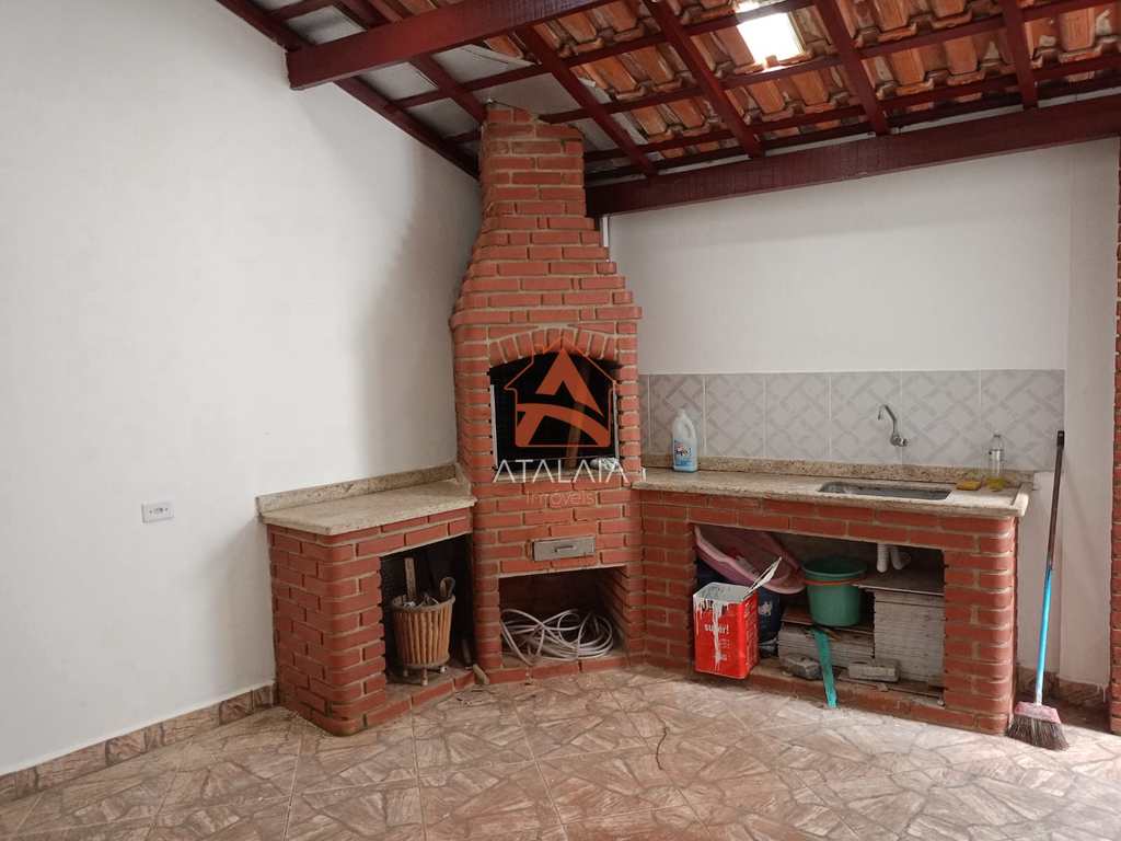 Casa em Praia Grande, no bairro Real
