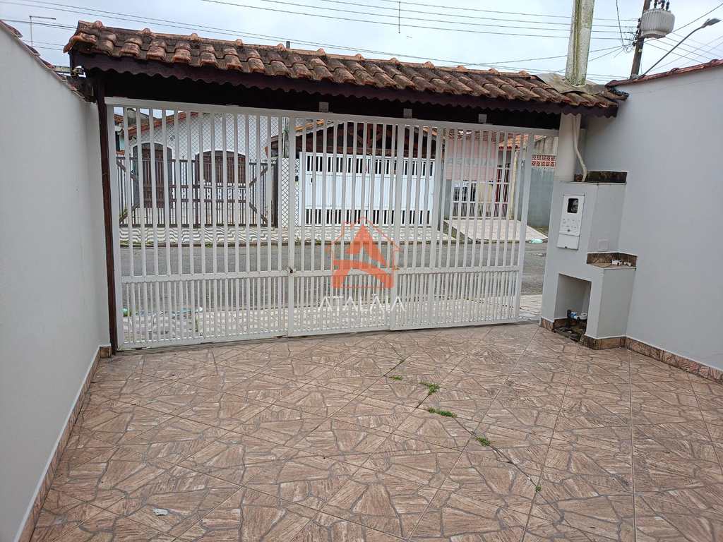 Casa em Praia Grande, no bairro Real