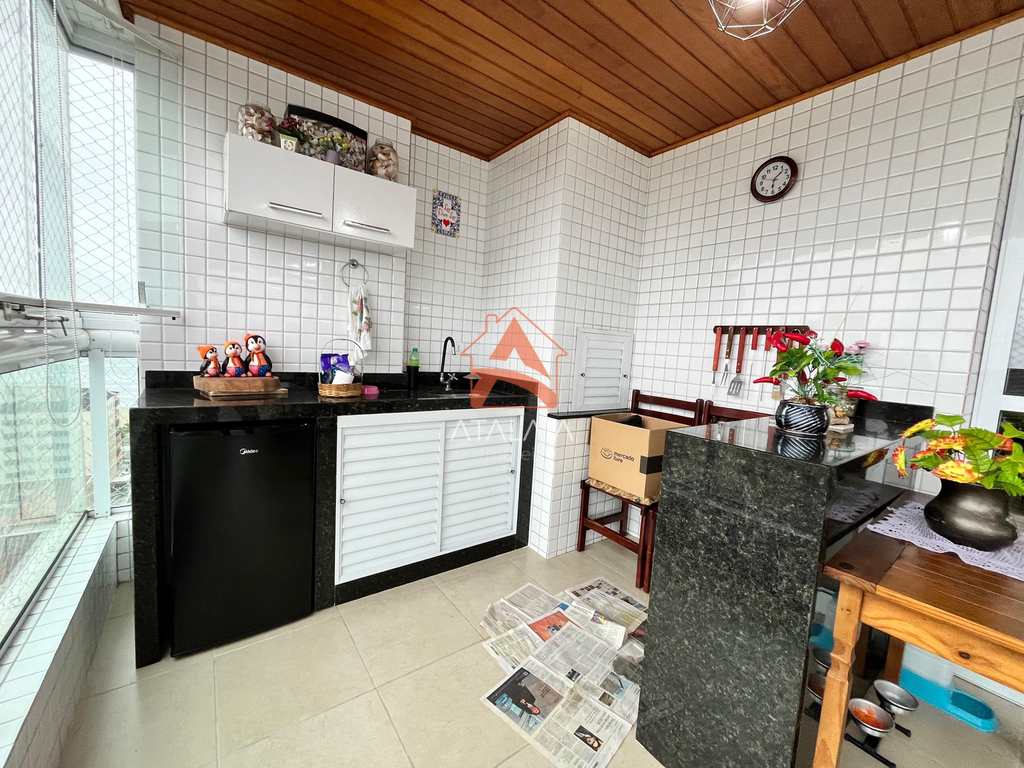 Apartamento em Praia Grande, no bairro Tupi