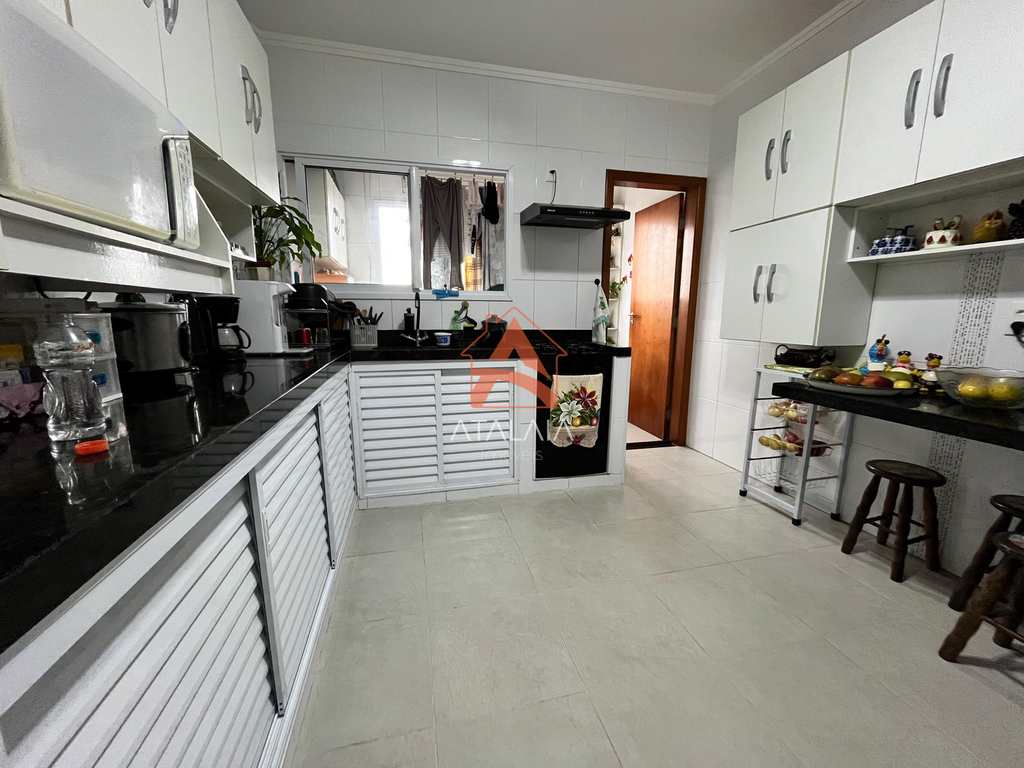 Apartamento em Praia Grande, no bairro Tupi
