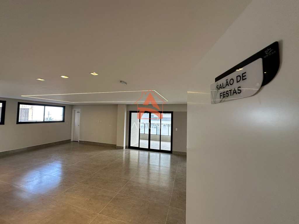 Apartamento em Praia Grande, no bairro Balneário Maracanã