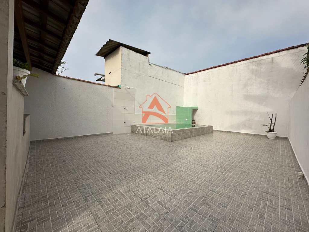 Casa em Praia Grande, no bairro Real