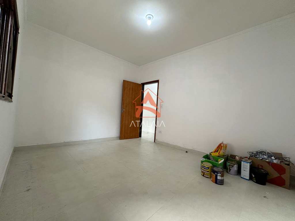 Casa em Praia Grande, no bairro Real