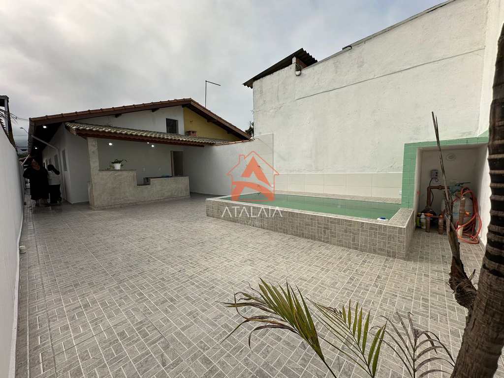 Casa em Praia Grande, no bairro Real