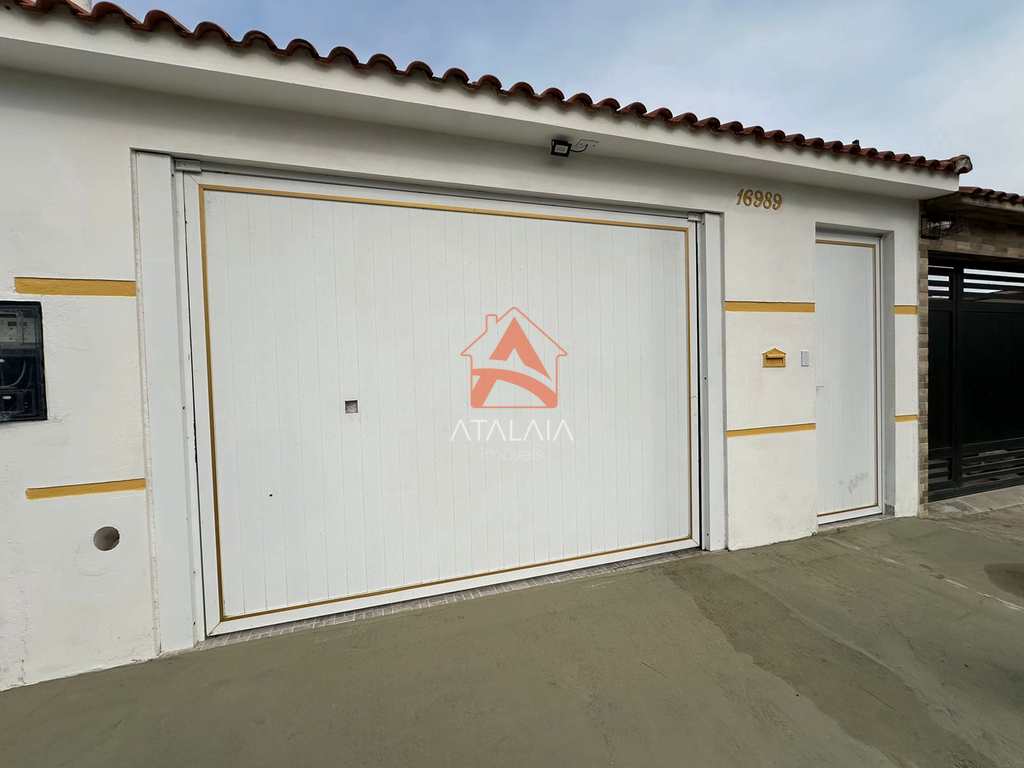 Casa em Praia Grande, no bairro Real