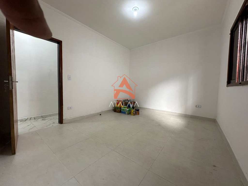 Casa em Praia Grande, no bairro Real