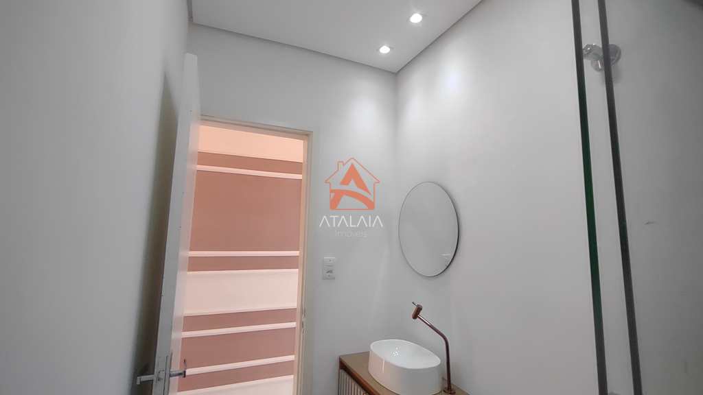 Casa em Praia Grande, no bairro Maracanã