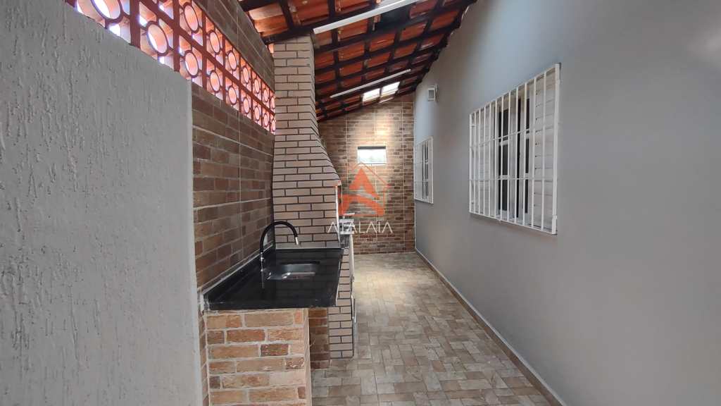 Casa em Praia Grande, no bairro Maracanã