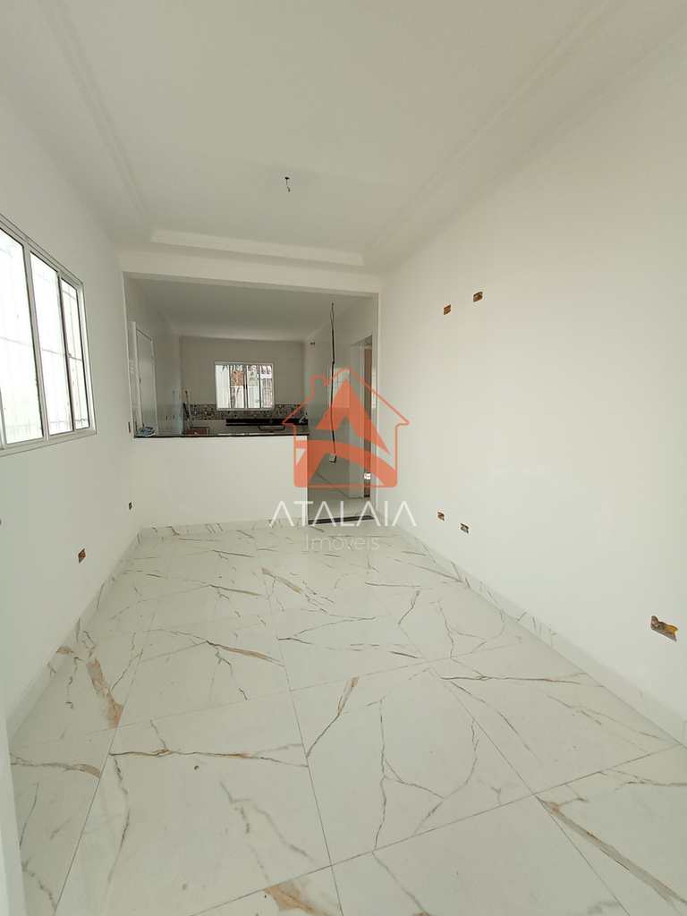 Casa em Praia Grande, no bairro Maracanã
