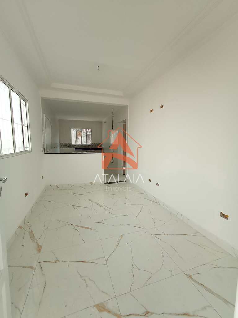 Casa em Praia Grande, no bairro Maracanã