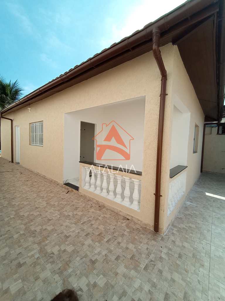 Casa em Praia Grande, no bairro Maracanã