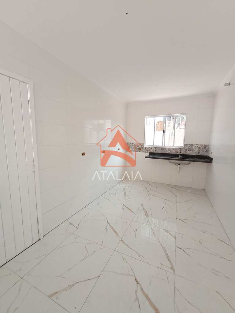 Casa em Praia Grande, no bairro Maracanã