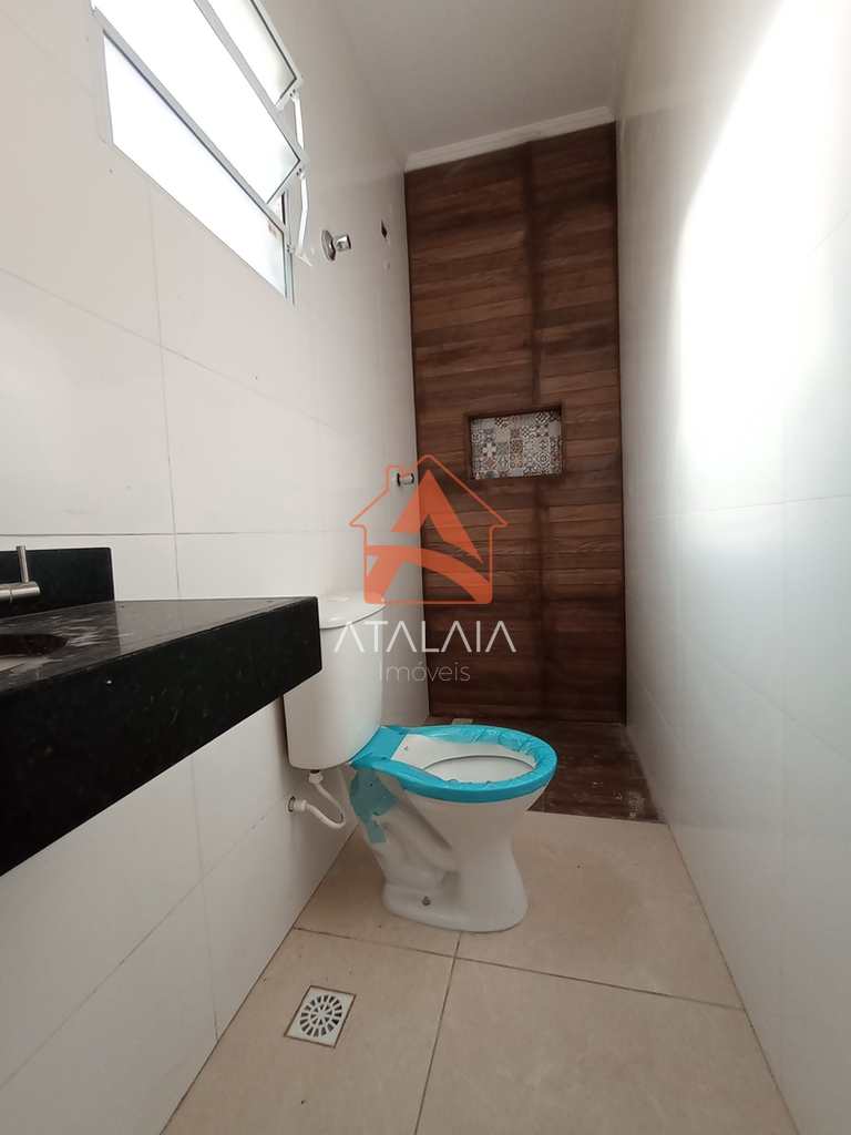 Casa em Praia Grande, no bairro Maracanã