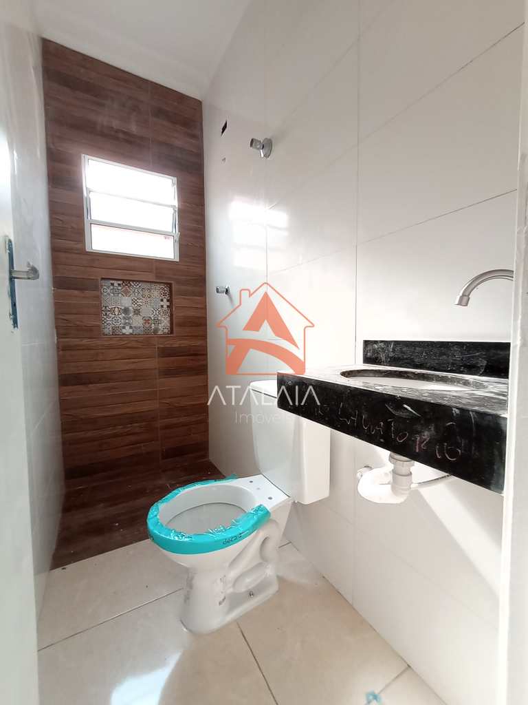 Casa em Praia Grande, no bairro Maracanã