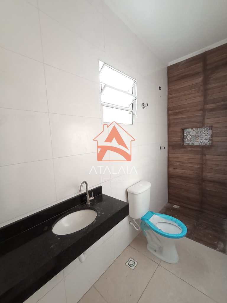 Casa em Praia Grande, no bairro Maracanã