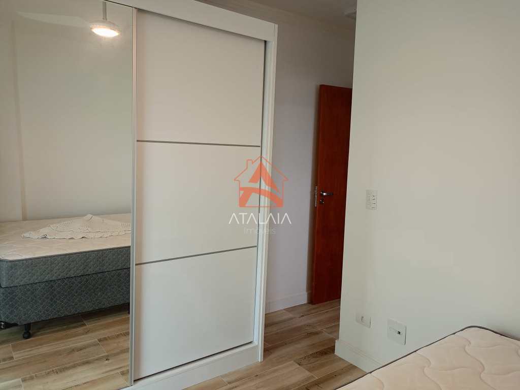 Apartamento em Praia Grande, no bairro Real