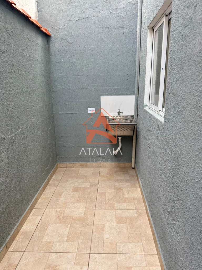 Casa em Mongaguá, no bairro Jardim Praia Grande