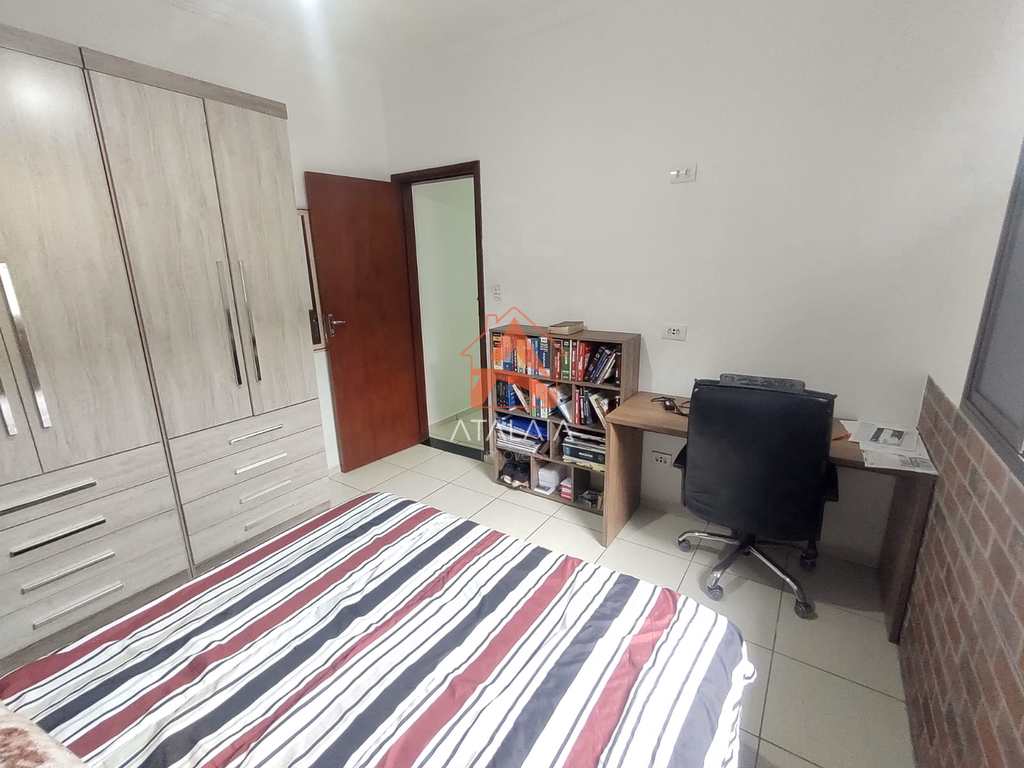 Casa em Praia Grande, no bairro Real