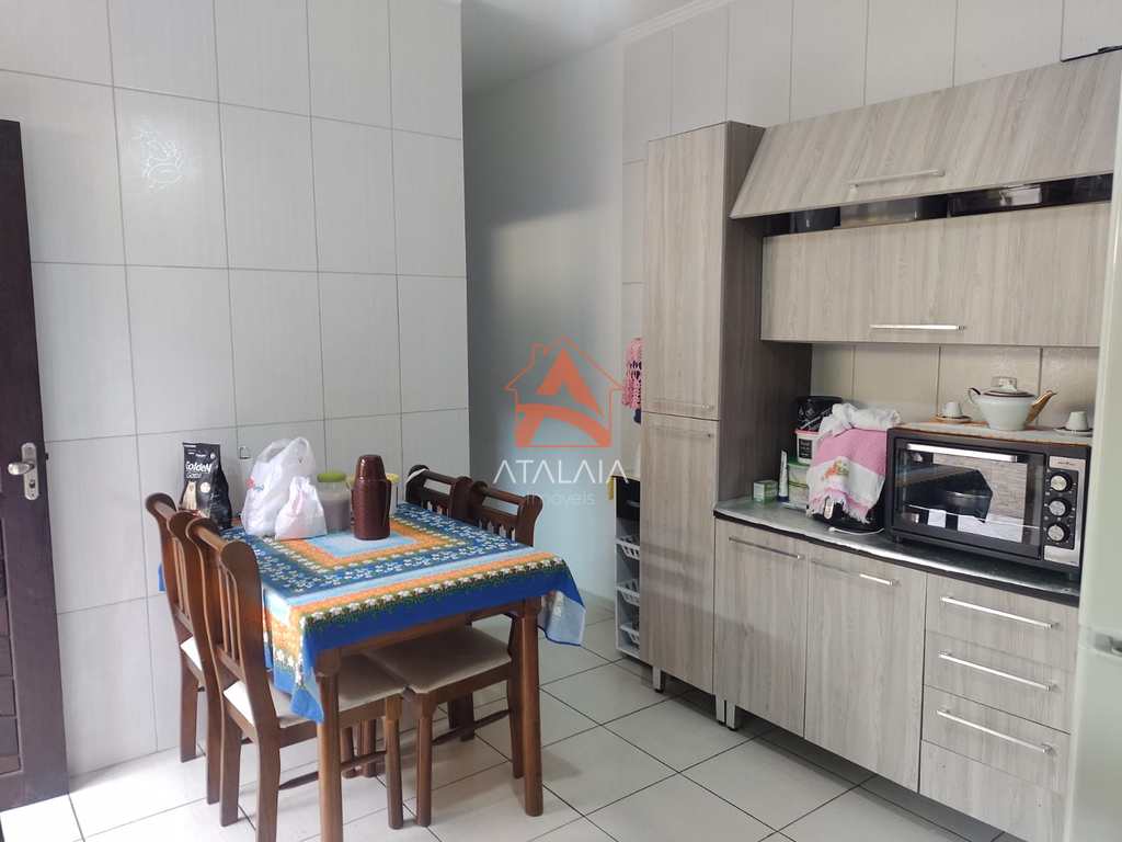 Casa em Praia Grande, no bairro Real
