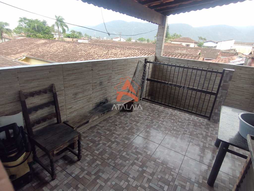 Casa em Praia Grande, no bairro Real