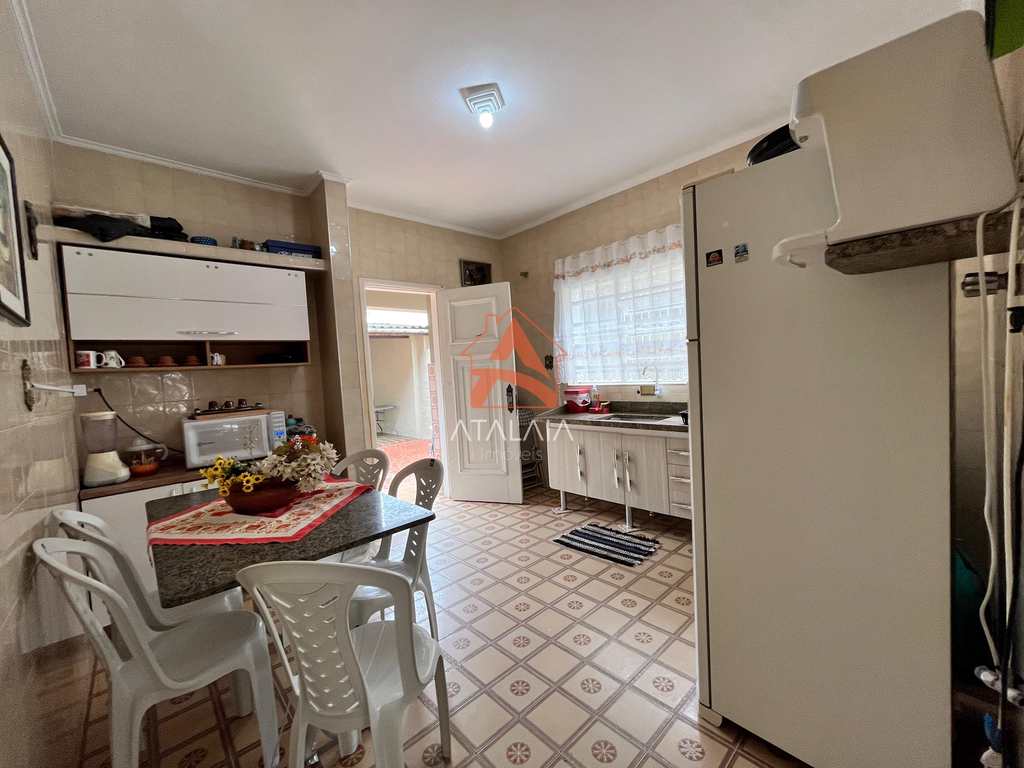 Casa em Praia Grande, no bairro Imperador