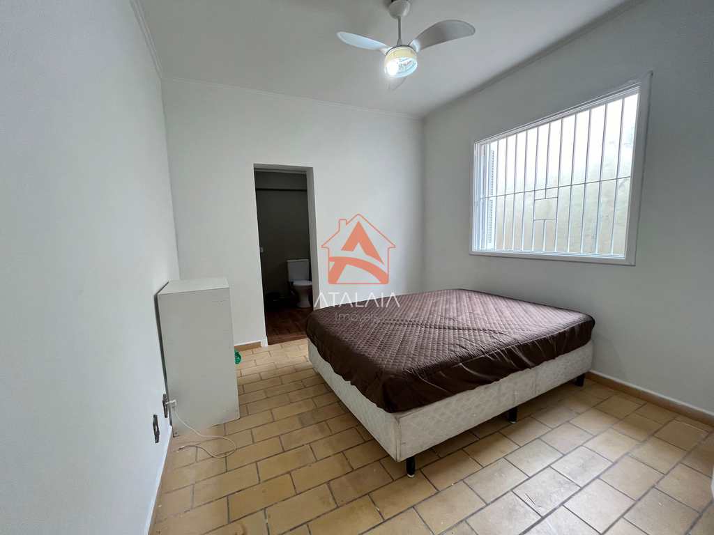 Casa em Praia Grande, no bairro Imperador