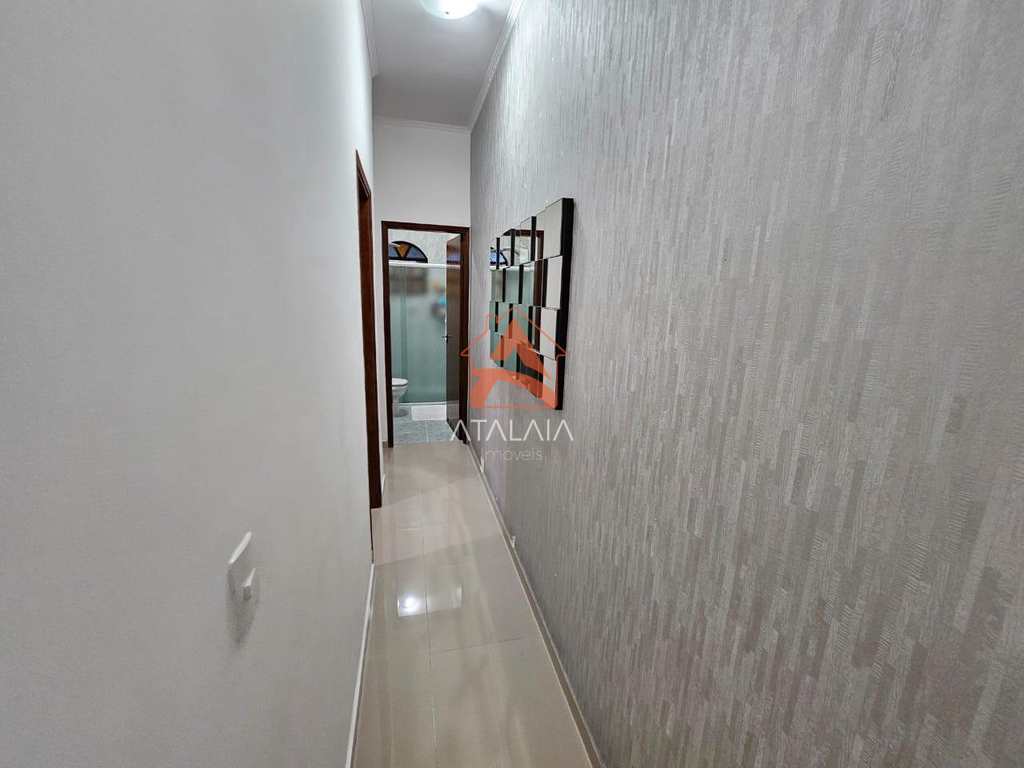 Casa em Praia Grande, no bairro Canto do Forte