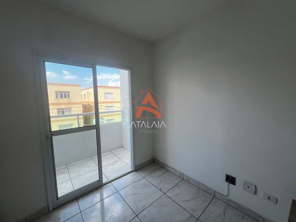 Apartamento em Praia Grande, no bairro Ocian