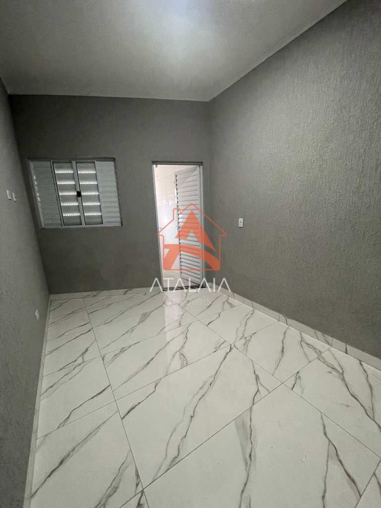 Casa em Praia Grande, no bairro Caiçara