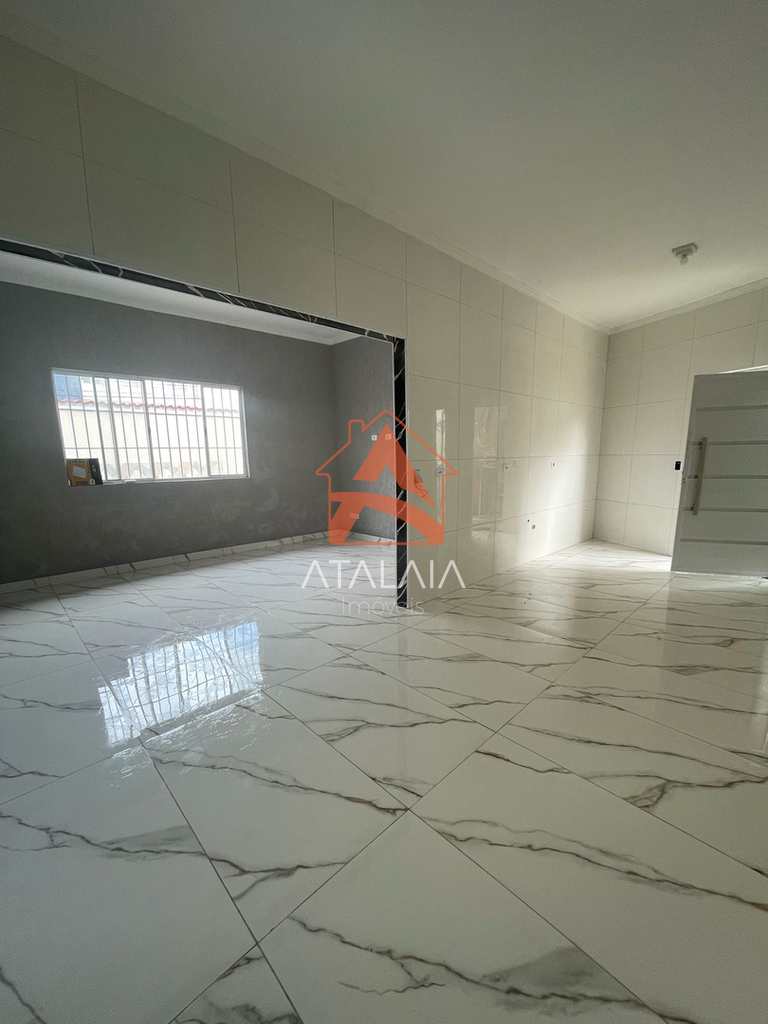 Casa em Praia Grande, no bairro Caiçara