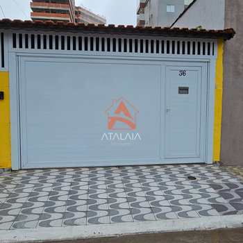 Casa em Praia Grande, bairro Caiçara