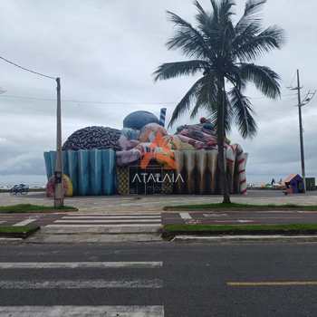 Apartamento em Praia Grande, bairro Caiçara