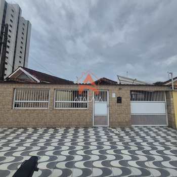 Casa em Praia Grande, bairro Solemar