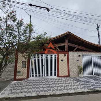 Casa em Praia Grande, bairro Samambaia