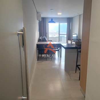 Apartamento em Praia Grande, bairro Caiçara