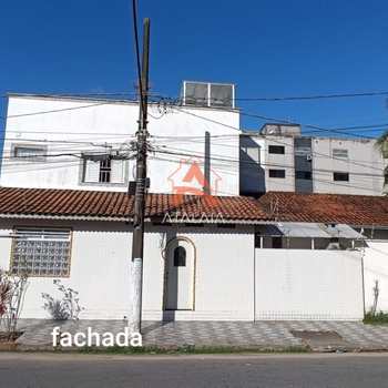 Casa em Praia Grande, bairro Aviação
