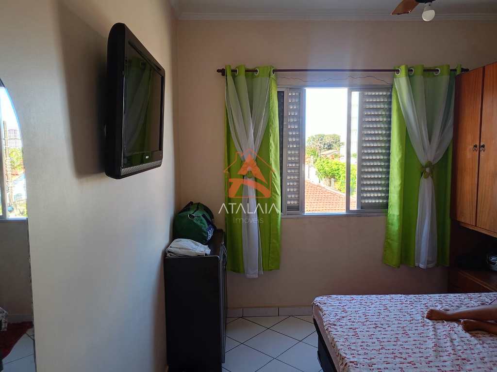 Apartamento em Praia Grande, no bairro Real
