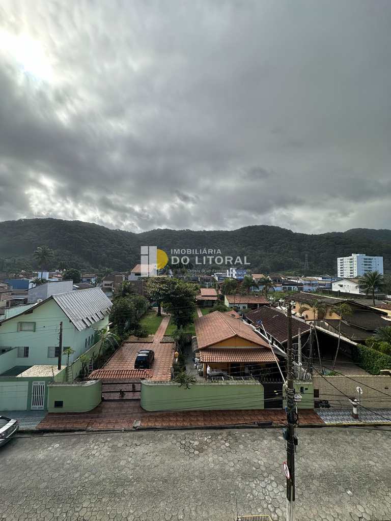 Apartamento em Mongaguá, no bairro Centro