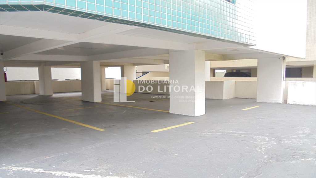 Apartamento em Mongaguá, no bairro Centro