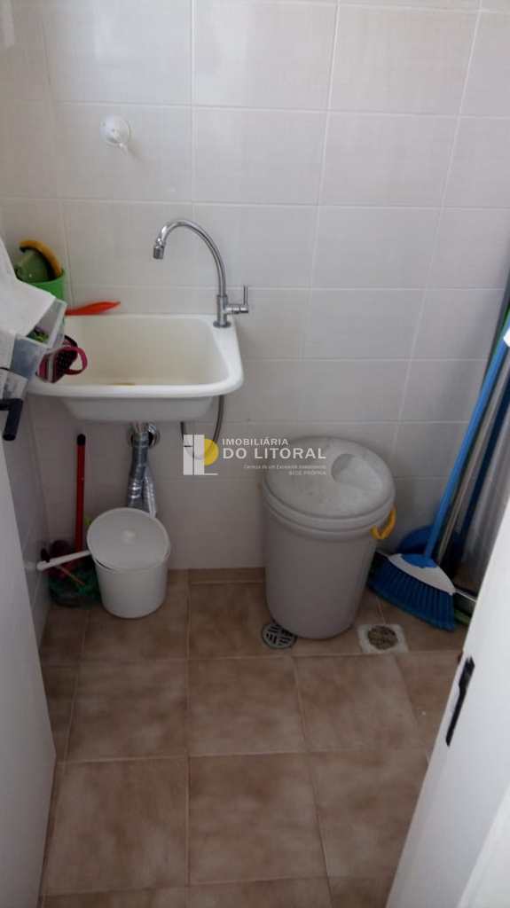 Apartamento em Mongaguá, no bairro Vila Atlântica