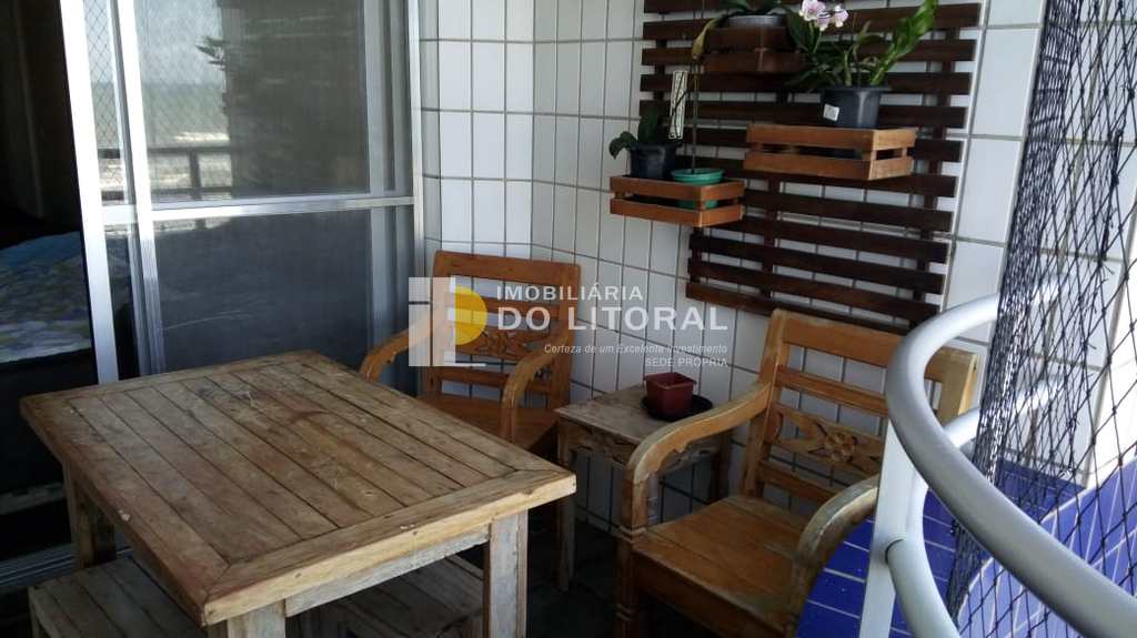 Apartamento em Mongaguá, no bairro Vila Atlântica