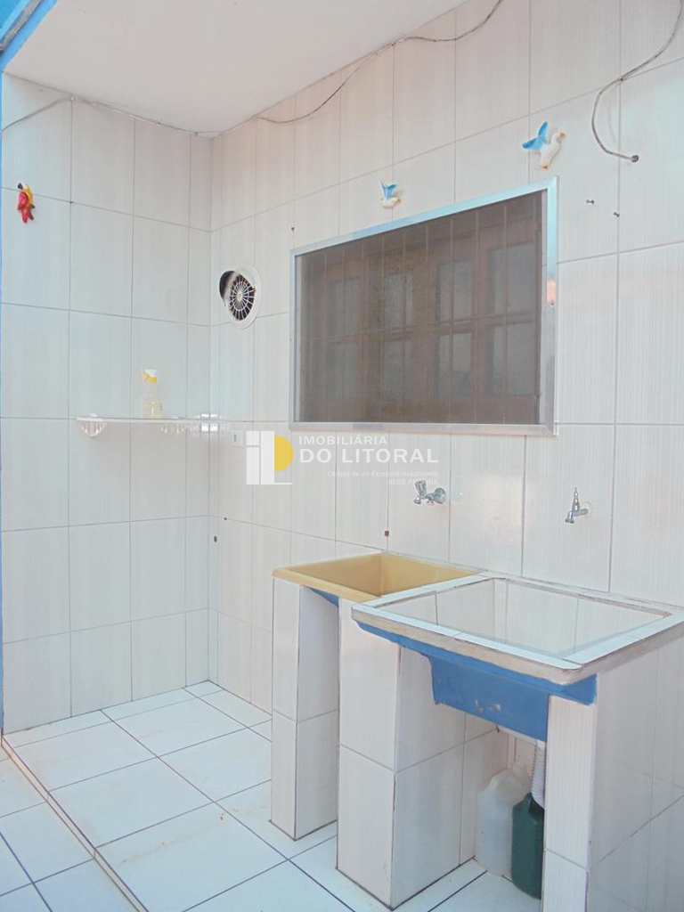 Sobrado em Mongaguá, no bairro Vila Atlântica